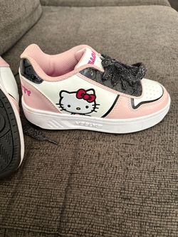 Heelys Hello Kitty Roller Sneakers