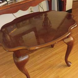 End table / coffee table