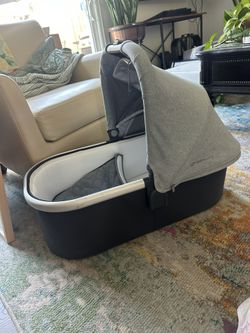 Uppababy Bassinet