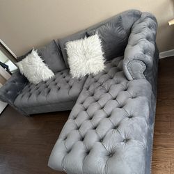 GREY SECTIONAL 