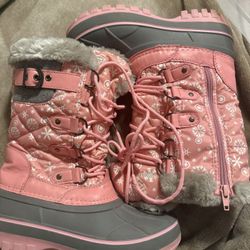 Girls Snow Boots- Youth Sz 3