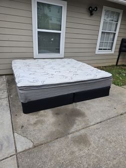 KING SIZE BED