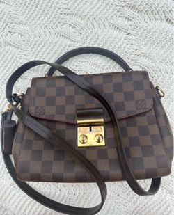 LV CROSSBODY