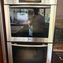 Meile appliances $2500