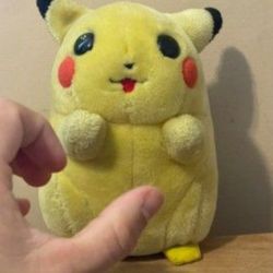 Vintage 90s Pokemon Pikachu I Choose You Plush Figure