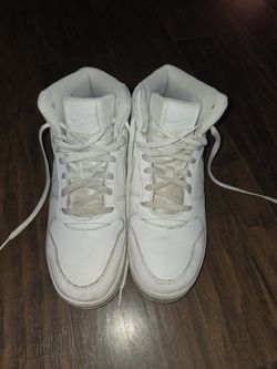 White Nikes Shoe 