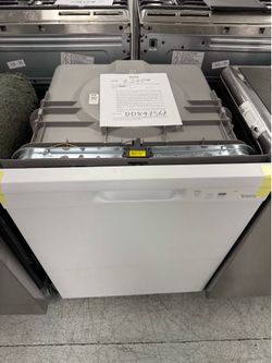 White 24 inches wide build in dishwasher