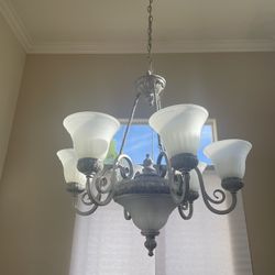 Chandelier 