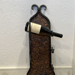 Wall-mounted Wine Rack