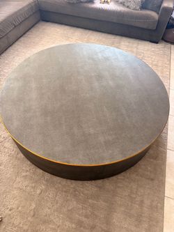 Restoration Hardware 60” table