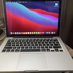 Macbook Pro 13 Retina(Slightly Used)