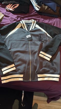 2xl silent chpters zip up sweater