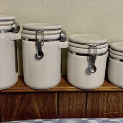 4 Piece ceramic canister set