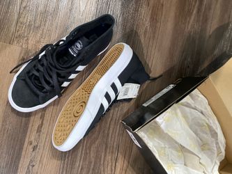 Adidas Matchcourt