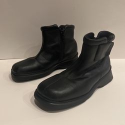 Girl’s Leather Boots - Size 10
