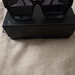 Louis Vuitton 1.1 Millionaires Sunglasses Black