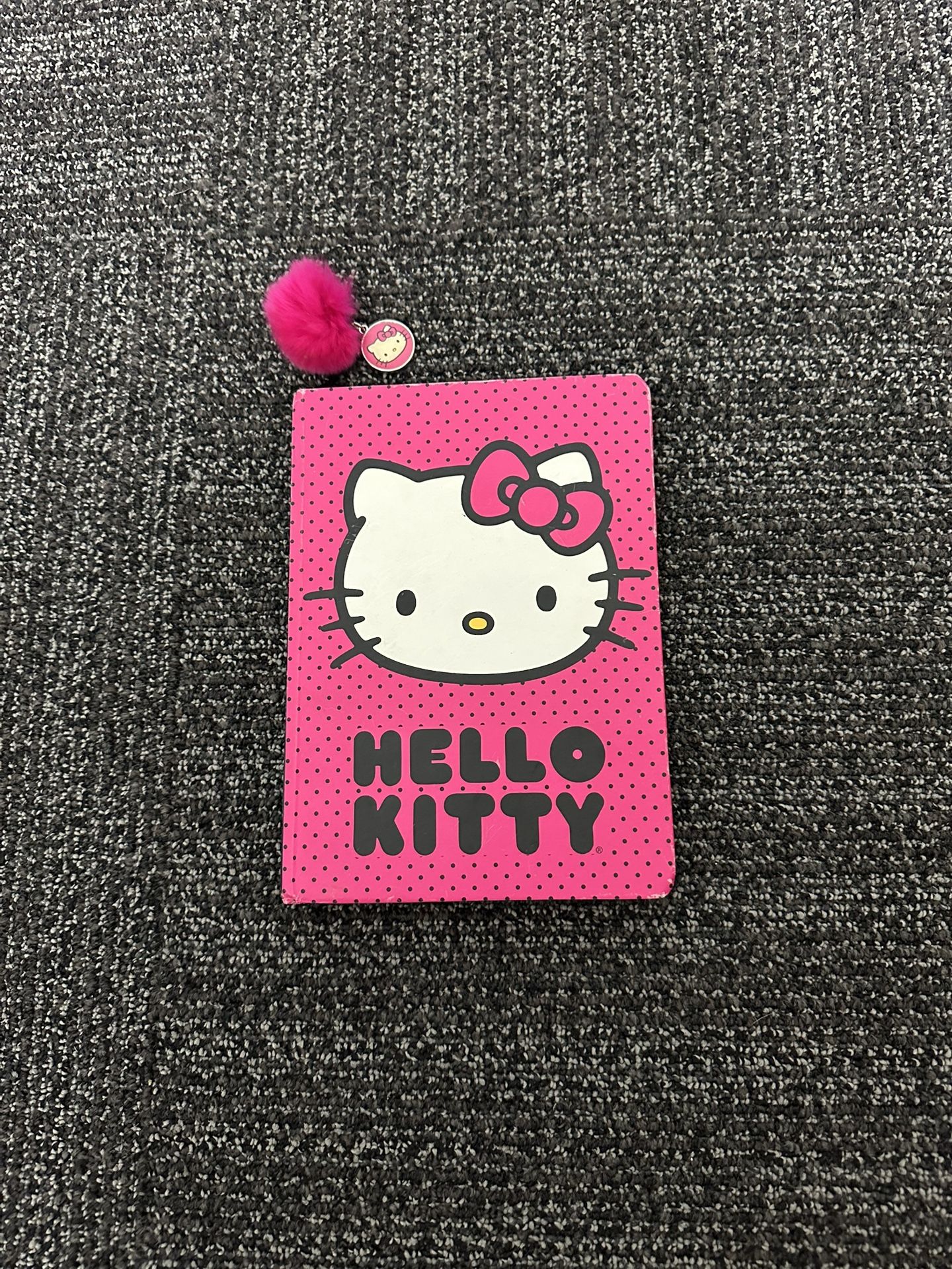 Hello Kitty Notebook 08/11