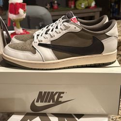 Nike Air Jordan 1 Low Sz 12 Excellent Condition 