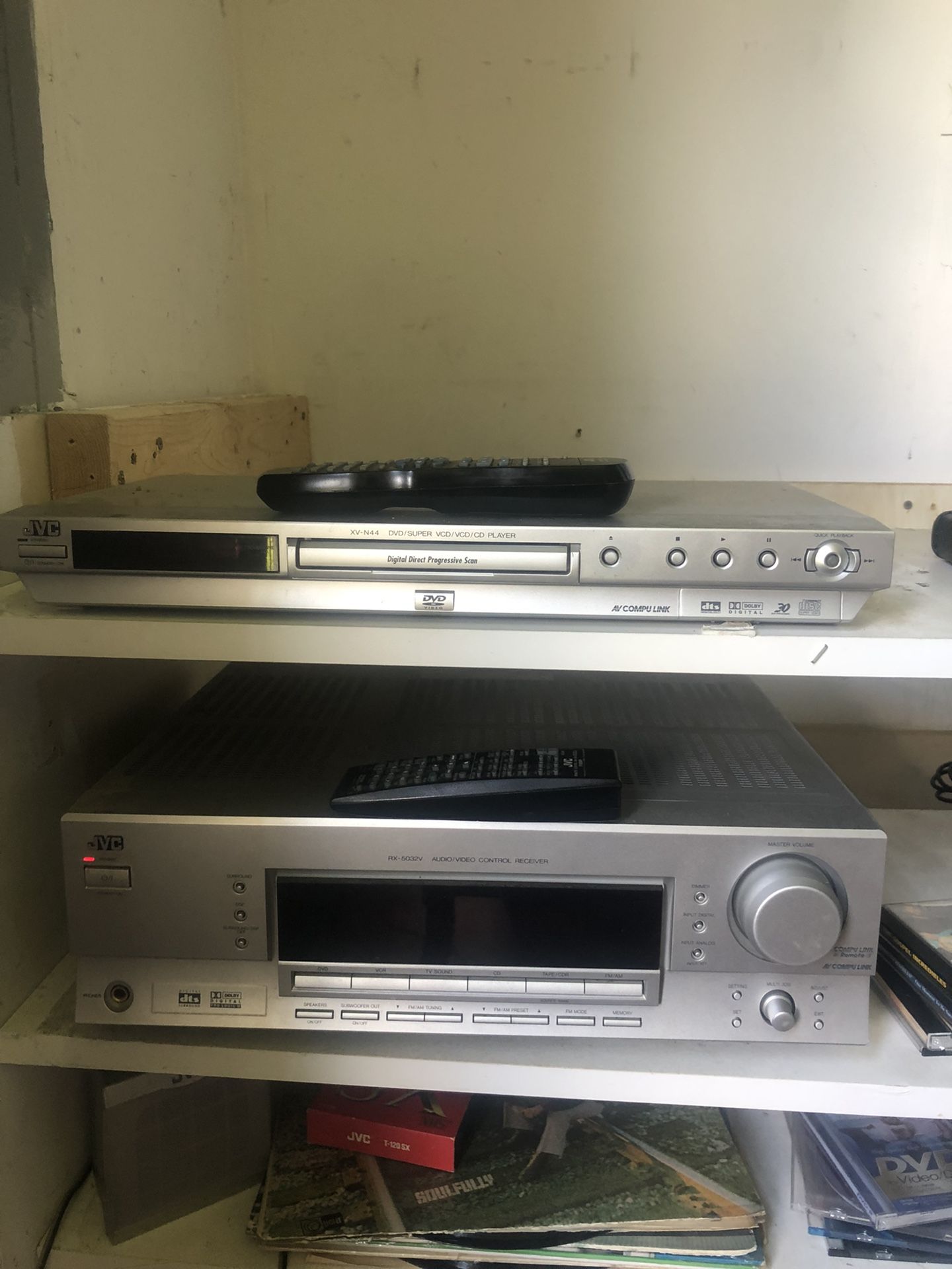 JVC RECIEVER/AMP and DVD PLAYERR 