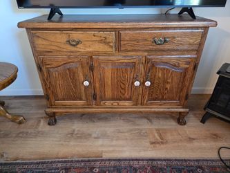 Wood cabinet