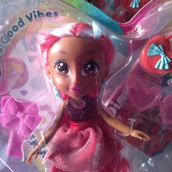 Vibe Girls Fashion Doll Emma