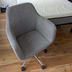 Office Swivel Chair