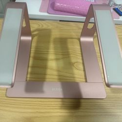 PINK LAPTOP STAND
