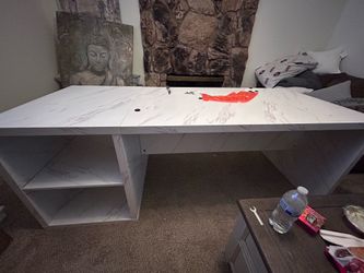 brand new desk