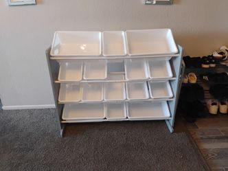 Toy organizer practically new