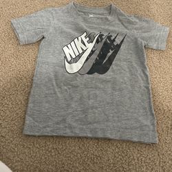 Nike Boys Shirt Size 4T