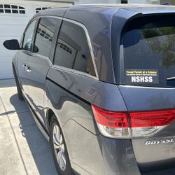 2016 Honda Odyssey 8-seater 147k Mi. 
