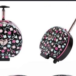 MGA LOL Fashion Closet , Lol Wheeled Xase