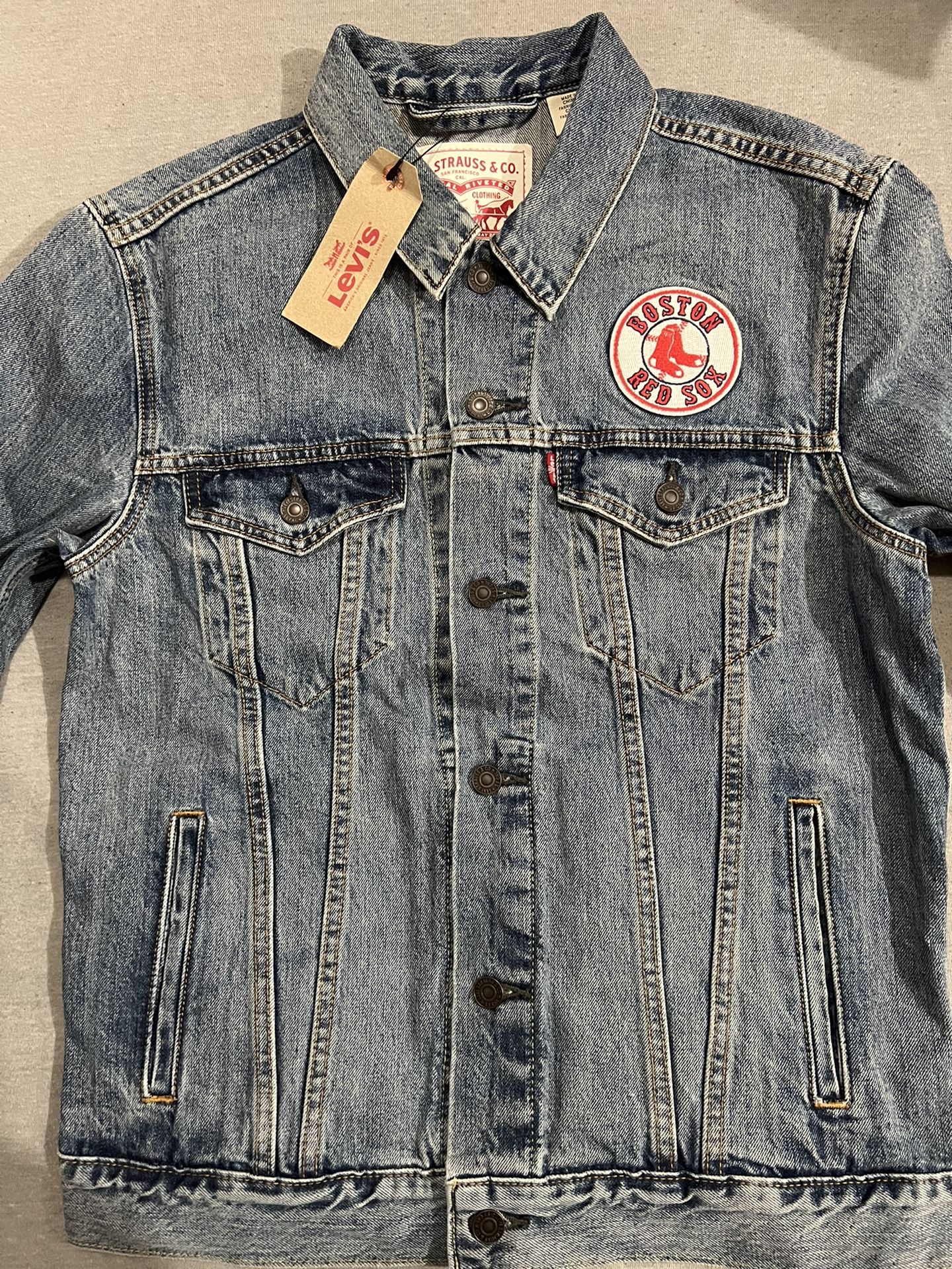 Levi’s MLB Boston Red Sox Denim Jean Jacket - Size - Medium (NEW)
