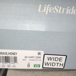 Brand new Women's LifeStride Boots Size 8 wide width