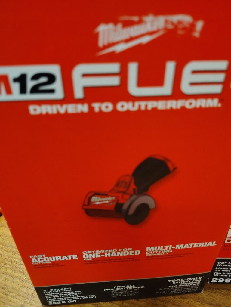 Milwaukee M12 Fuel Cut Off Tool/Tool Only
