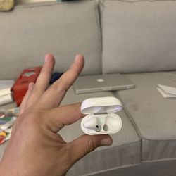 Airpod 2nd Gen Only Left Bud And Case