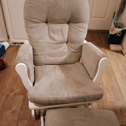 Glider rocking chair set with Ottoman