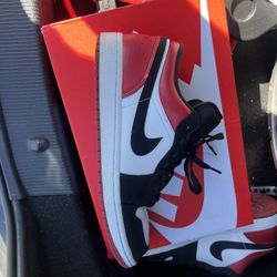Jordan 1 Black Toe