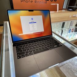 Apple MacBook Air 2022 13in 256GB Unlocked