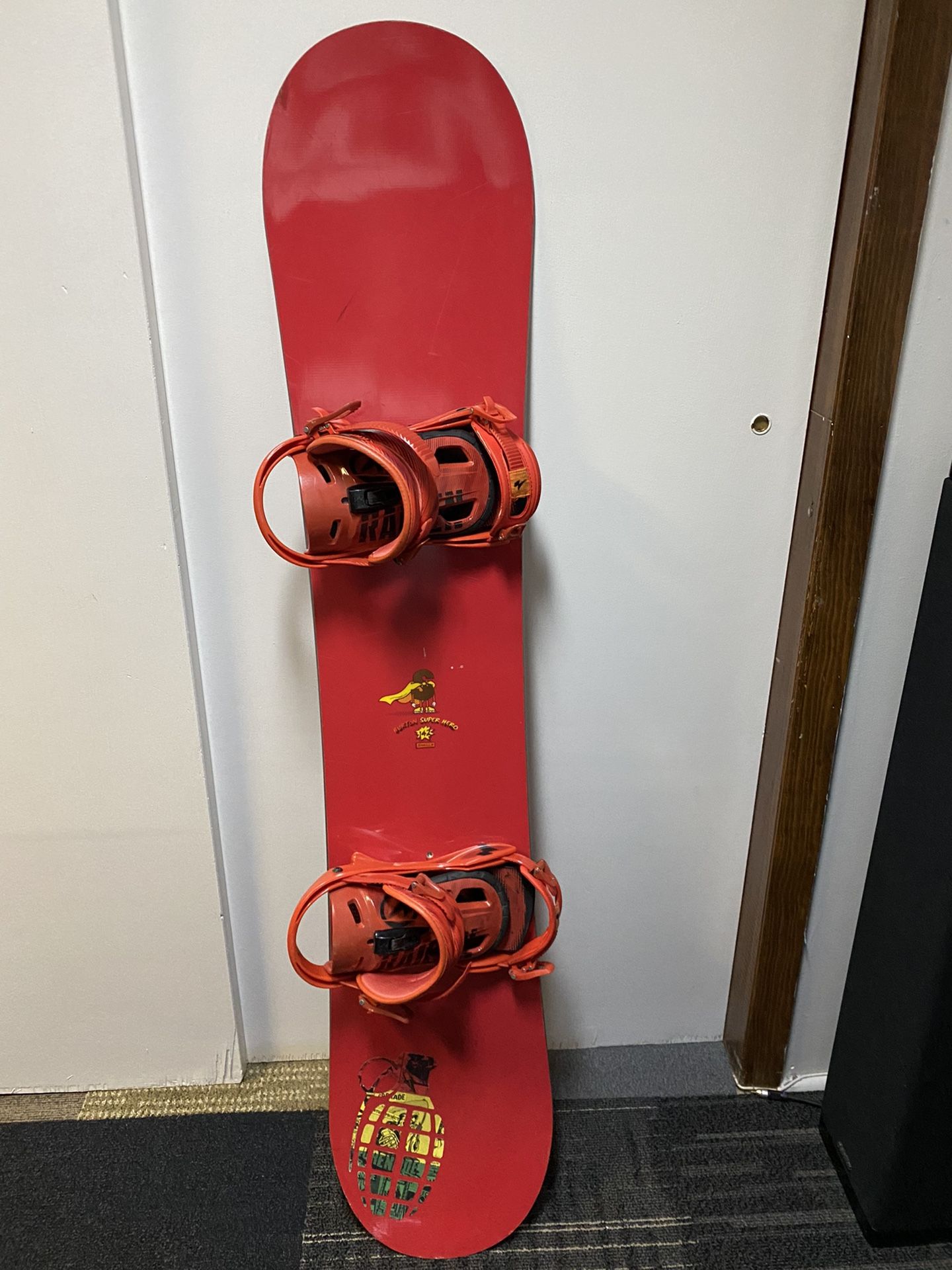 Burton 142 Super Hero Smalls With Raiden Bindings  