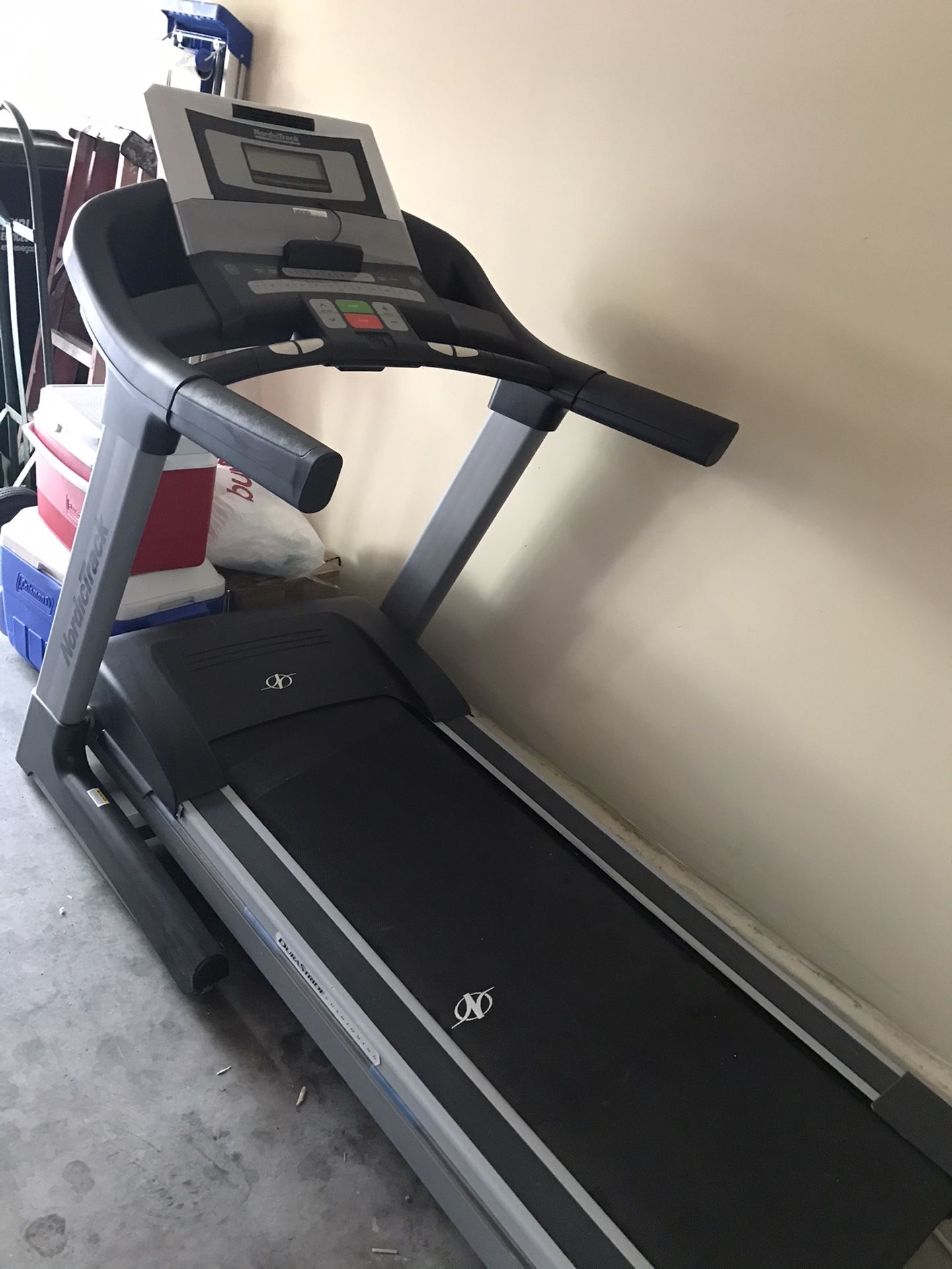 Commertial treadmill Nordic track