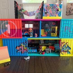 LOL Doll clubhouse With 2 Dolls and Accessories 