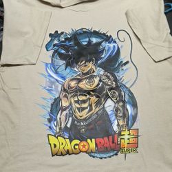 Camiseta Large. De Goku