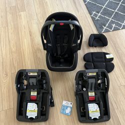 Graco Snugride Snuglock 35 LX Car Seat w/ 2 Bases