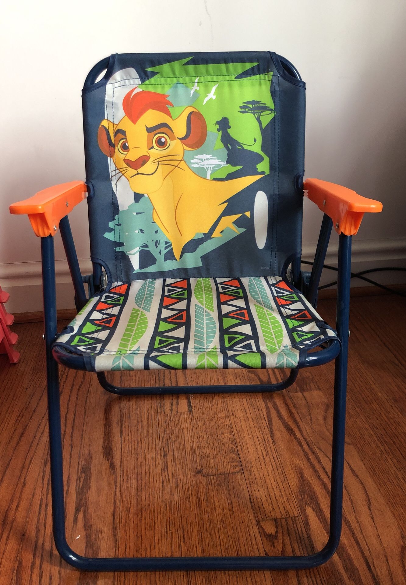 Folding Lion king kids chair