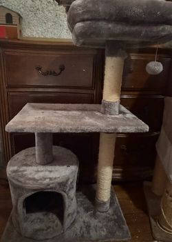 Cat tree