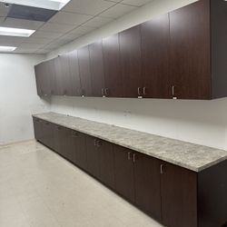 Cabinets 