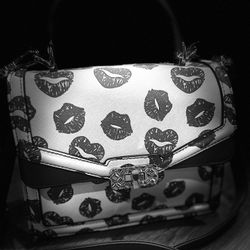 ALDO Valentines Purse Handbag Red Lips