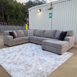 Gray Fabric Sectional Sofa