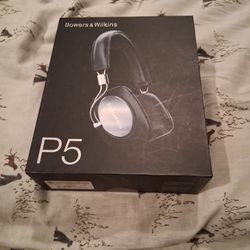 Bowers & Wilkins Headphones